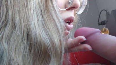 Watch Giantess Beatrice's leaked NSFW video on TwXstars