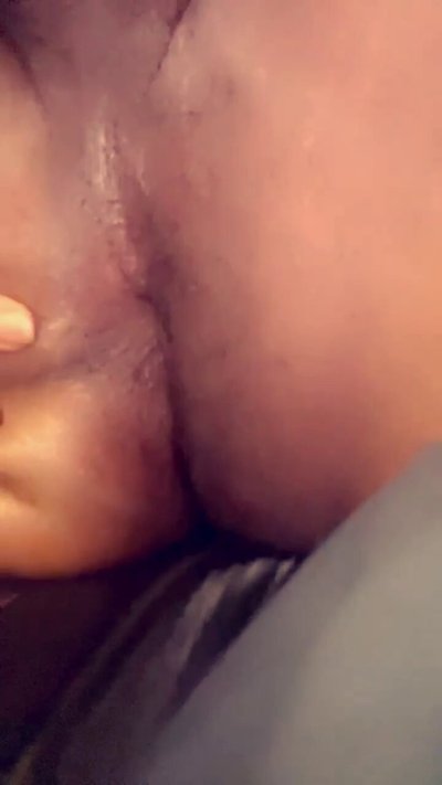 Watch T⃒H⃒I⃒Q⃒U⃒E⃒'s leaked NSFW video on TwXstars