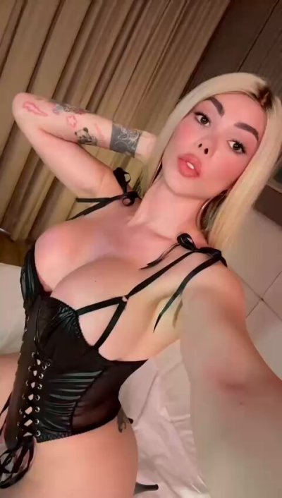 Watch Gia It's leaked NSFW video on TwXstars