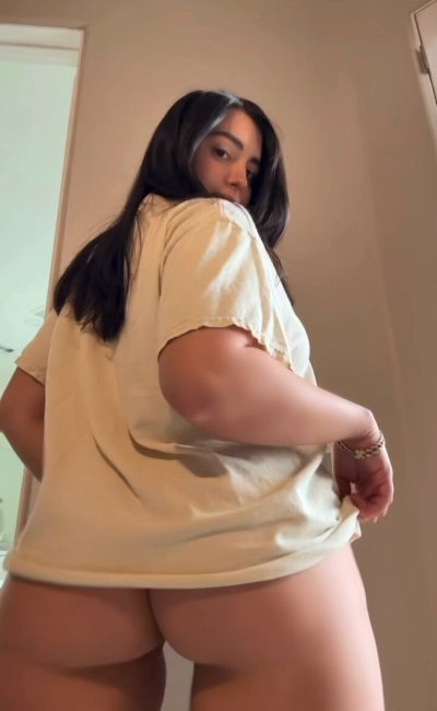 Watch Mia Monroe's leaked NSFW video on TwXstars