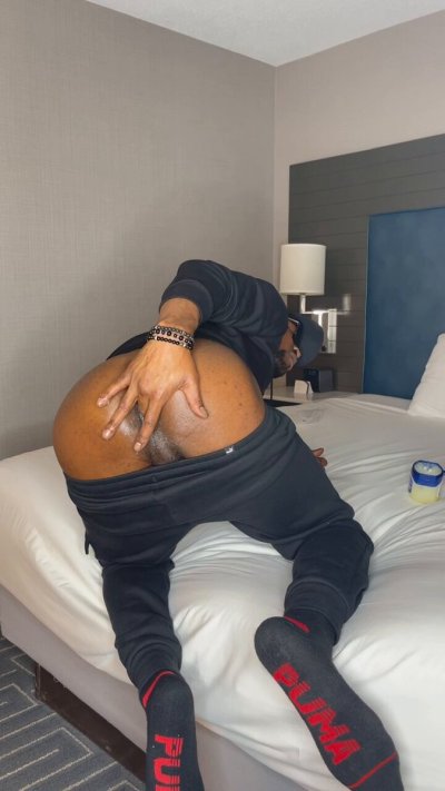 Watch Realivepro Official🎬🔞's leaked NSFW video on TwXstars