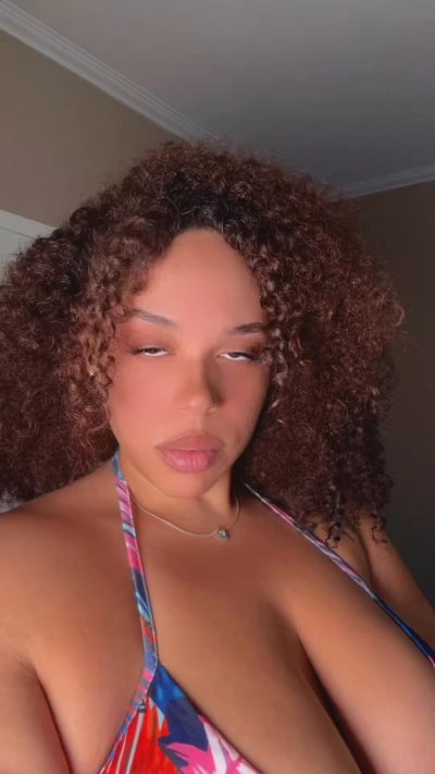 Watch FACETIMES DM 🫶🏼 SEXTING's leaked NSFW video on TwXstars