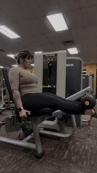 Watch Withstand The Weight's leaked NSFW video on TwXstars