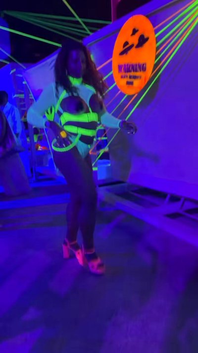 Watch kristen graham's leaked NSFW video on TwXstars