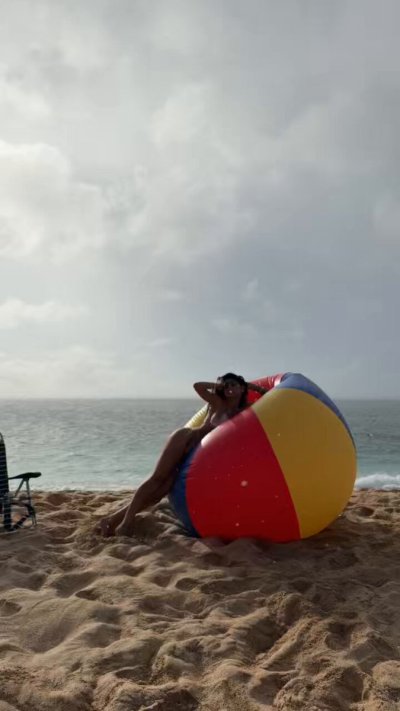 Watch Mia K.'s leaked NSFW video on TwXstars