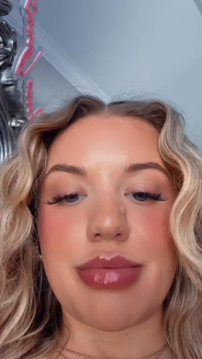 Watch Anna Lynn's leaked NSFW video on TwXstars