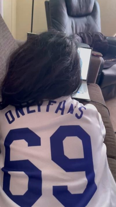 Watch Mrs. Kitty Cat's leaked NSFW video on TwXstars