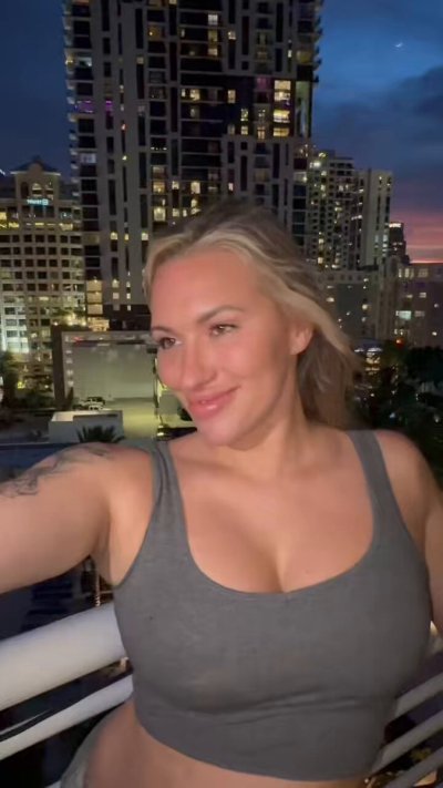 Watch Nichole SciFiBlonde's leaked NSFW video on TwXstars