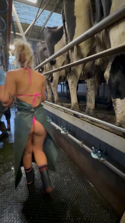 Watch Itsthatkiwigirl's leaked NSFW video on TwXstars