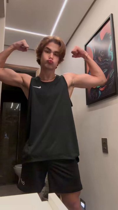 Watch João Henry's leaked NSFW video on TwXstars