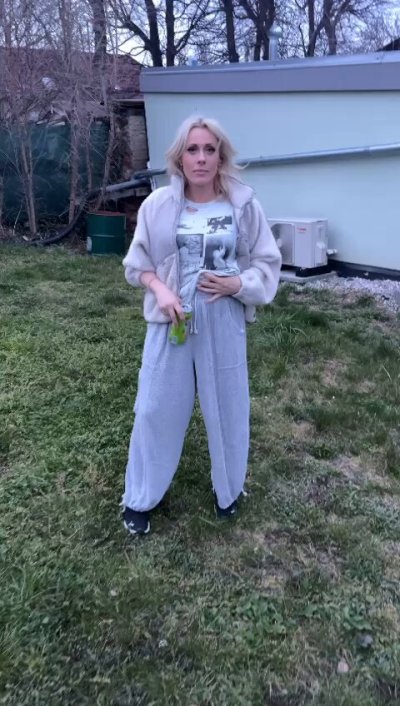 Watch Brittany Bardot1's leaked NSFW video on TwXstars