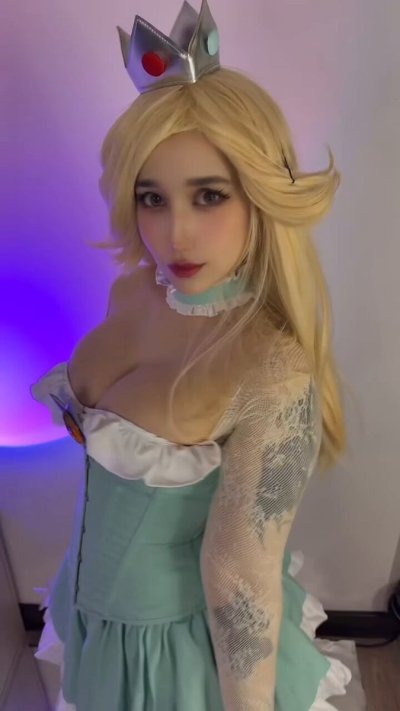 Watch LunaticalWitch's leaked NSFW video on TwXstars