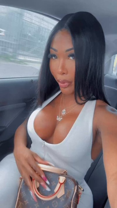 Watch Shegotthatdopee houston's leaked NSFW video on TwXstars