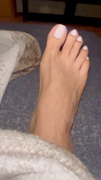 Watch Goddess Grazi's leaked NSFW video on TwXstars