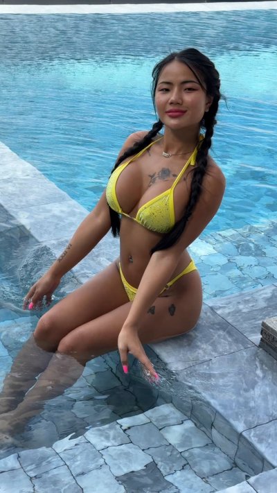 Watch Praewasian's leaked NSFW video on TwXstars