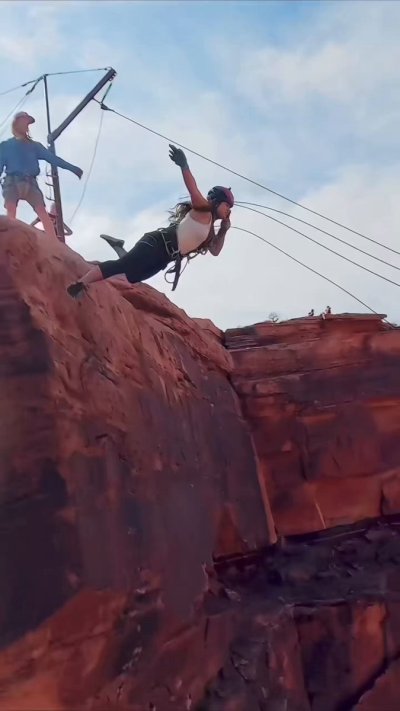 Watch Sydney Lee's leaked NSFW video on TwXstars