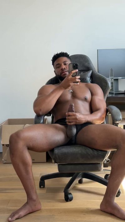 Watch Roxas's leaked NSFW video on TwXstars