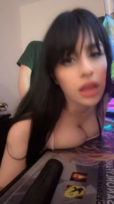 Watch drea🐰's leaked NSFW video on TwXstars