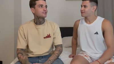 Watch Erick Diaz Oficial's leaked NSFW video on TwXstars