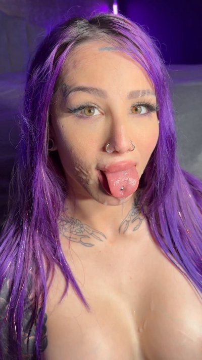 Watch VALERiCASTEELE.COM⛲️'s leaked NSFW video on TwXstars