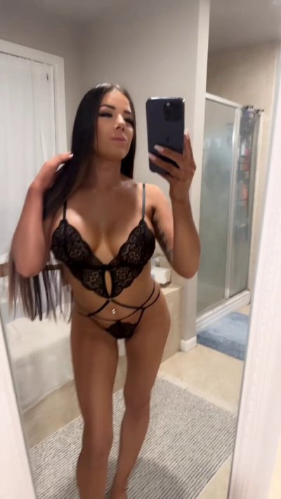 Watch Annie's leaked NSFW video on TwXstars