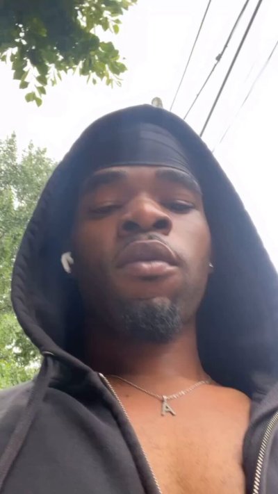 Watch XchangeGod's leaked NSFW video on TwXstars