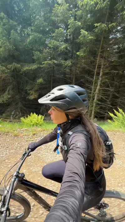 Watch Zara's leaked NSFW video on TwXstars