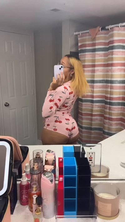 Watch 🍪 🎀 𝒥𝓊𝒹𝓎𝓂𝒶𝓇𝒾𝑒𝟤𝓍 🎀 🍪's leaked NSFW video on TwXstars