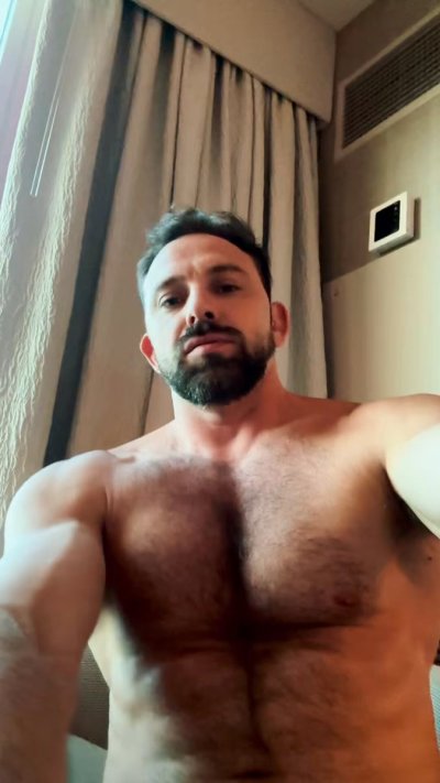 Watch Lap_NYC's leaked NSFW video on TwXstars