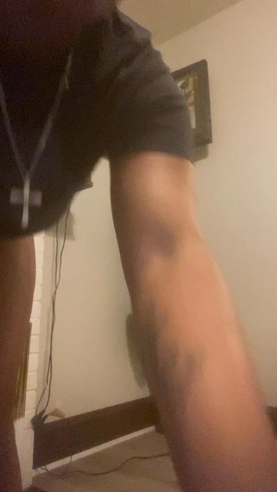 Watch Lanyhia 💕's leaked NSFW video on TwXstars