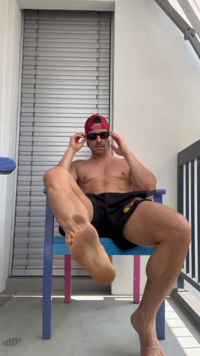 Watch Leandro Dias's leaked NSFW video on TwXstars