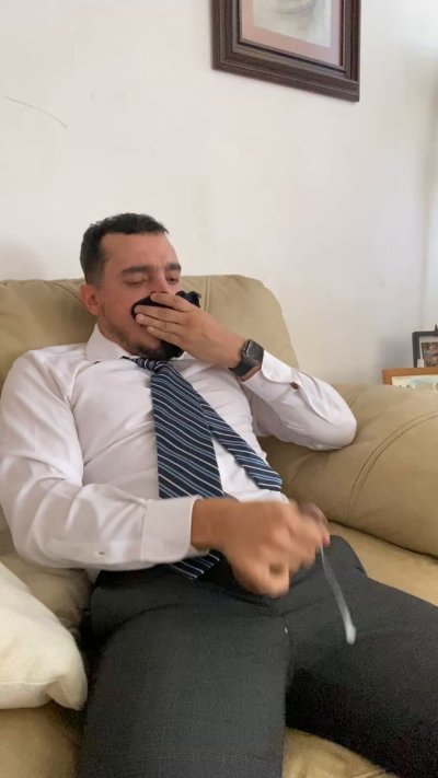 Watch Everest Miguel's leaked NSFW video on TwXstars