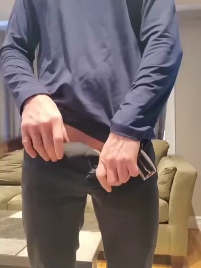 Watch Andy Onassis's leaked NSFW video on TwXstars