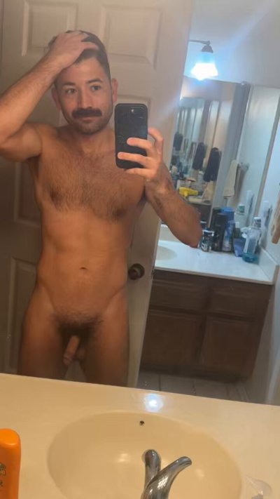 Watch Bobby Baby (NYC 8/29-9/4, STL 9/4-9/7)'s leaked NSFW video on TwXstars