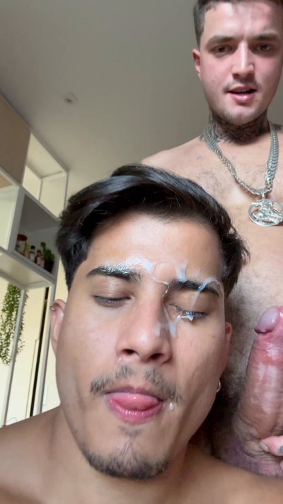 Watch Erick Diaz Oficial's leaked NSFW video on TwXstars