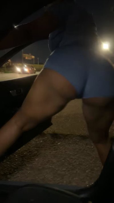 Watch Lanyhia 💕's leaked NSFW video on TwXstars