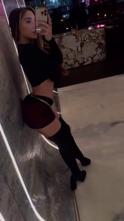 Watch Abella Danger's leaked NSFW video on TwXstars