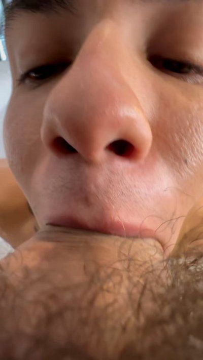 Watch Erick Diaz Oficial's leaked NSFW video on TwXstars