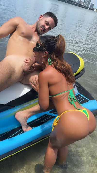 Watch Miss Lexa💋's leaked NSFW video on TwXstars