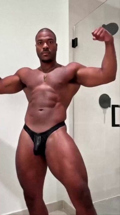 Watch SHOPjjmalibu's leaked NSFW video on TwXstars