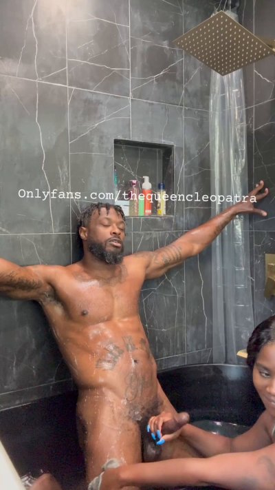 Watch Queen♕ ATL's leaked NSFW video on TwXstars