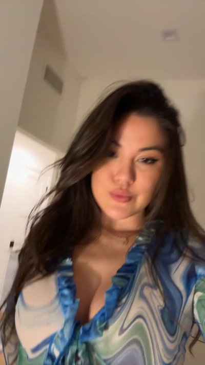 Watch kendraspade.com's leaked NSFW video on TwXstars