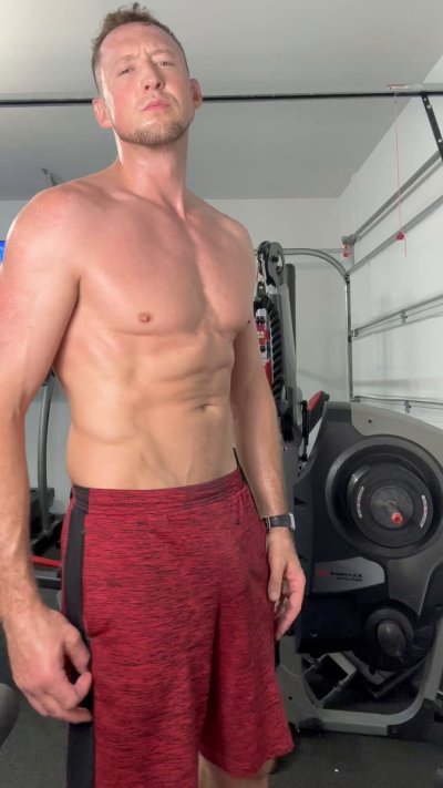 Watch 𝐏𝐢𝐞𝐫𝐜𝐞 𝐏𝐚𝐫𝐢𝐬's leaked NSFW video on TwXstars