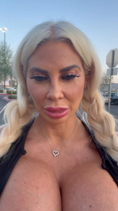 Watch Skyler2800's leaked NSFW video on TwXstars