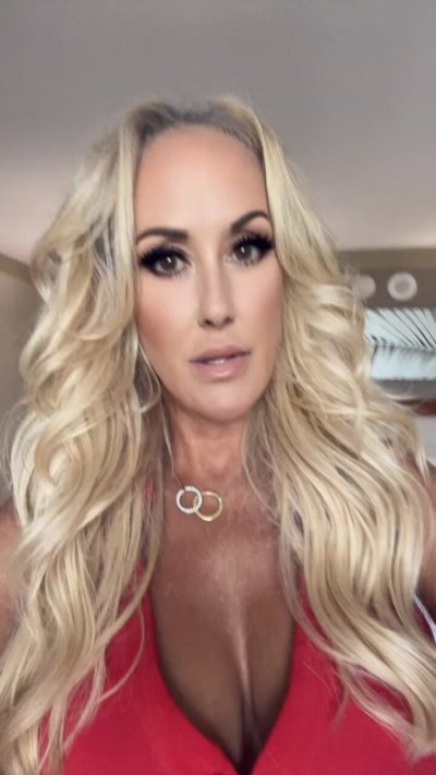 Watch Brandi Love ®'s leaked NSFW video on TwXstars
