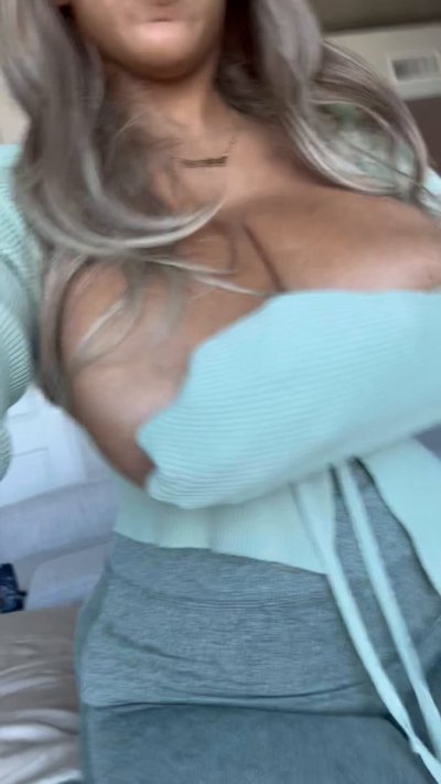 Watch BIG TITTY JASSY🦋 | ✨'s leaked NSFW video on TwXstars