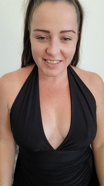 Watch MrsNicole's leaked NSFW video on TwXstars