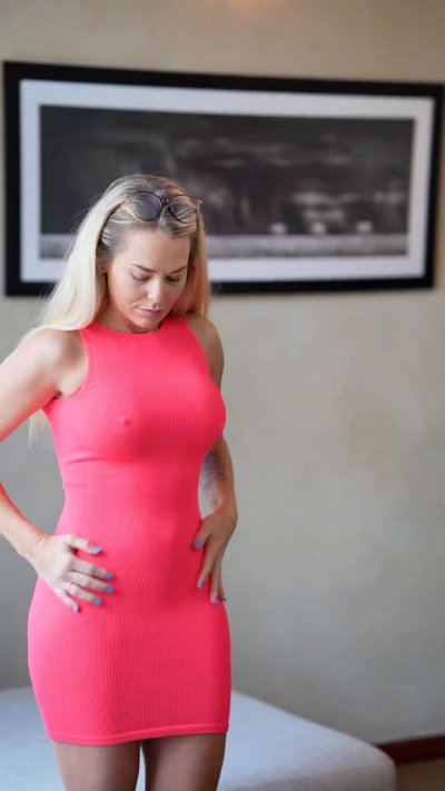 Watch Joanna Nextdoor's leaked NSFW video on TwXstars