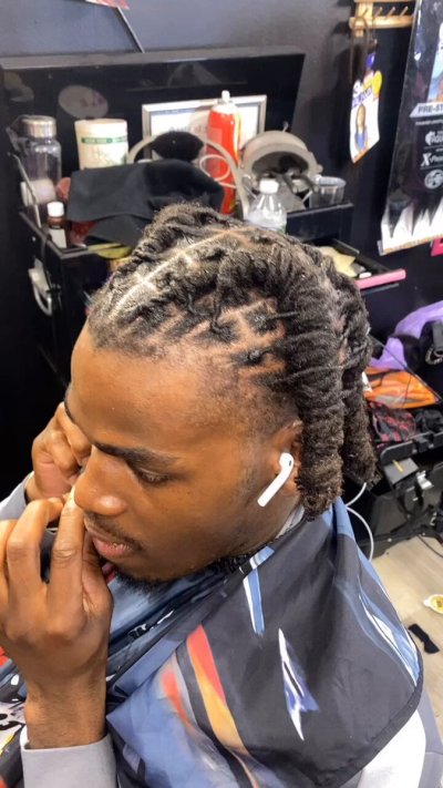 Watch Lanyhia 💕's leaked NSFW video on TwXstars