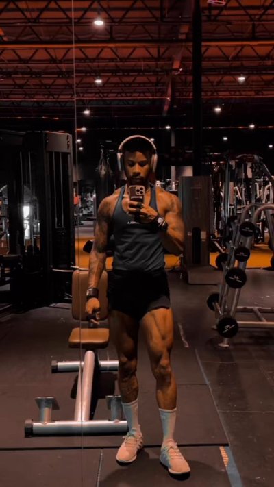 Watch your fave kuya 🇵🇭's leaked NSFW video on TwXstars